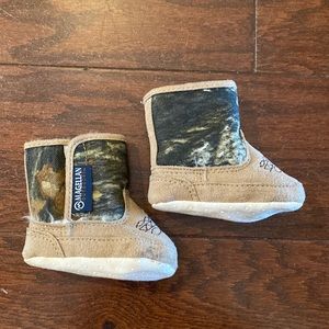 Magellan camo and tan boots